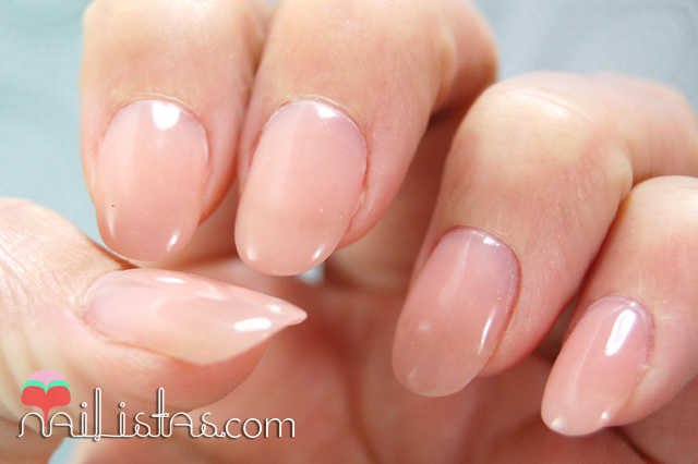 uñas acrílicas naturales en Madrid