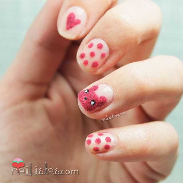 manicura oso de peluche con polvo de terciopelo
