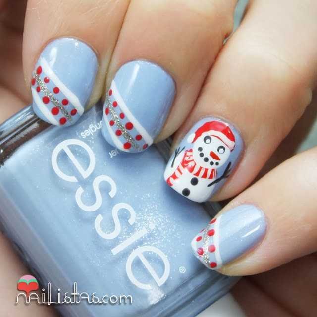Uñas decoradas de Navidad con muñeco de nieve