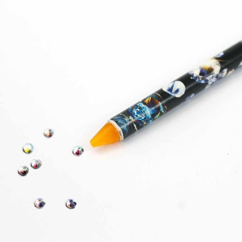 lápiz cera para manipular decoraciones de uñas
