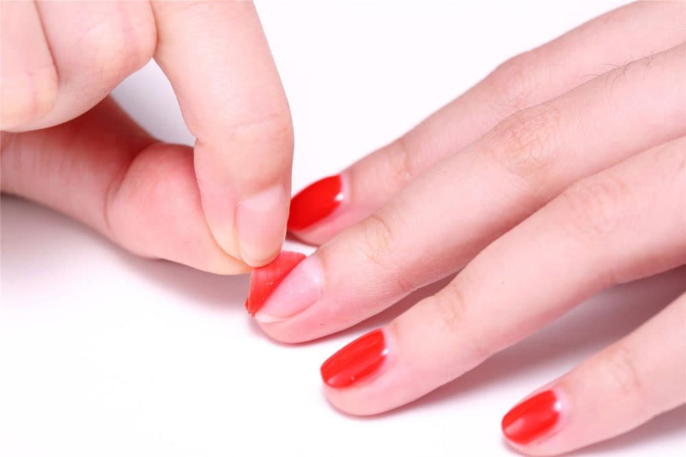 esmalte permanente se despega